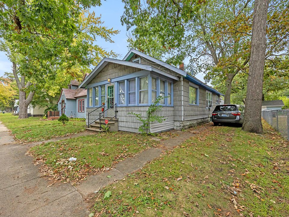 1636 Wood St, Muskegon, MI 49442 Zillow