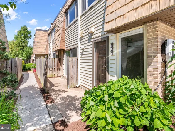 7374 Park Heights Ave, Baltimore, MD 21208