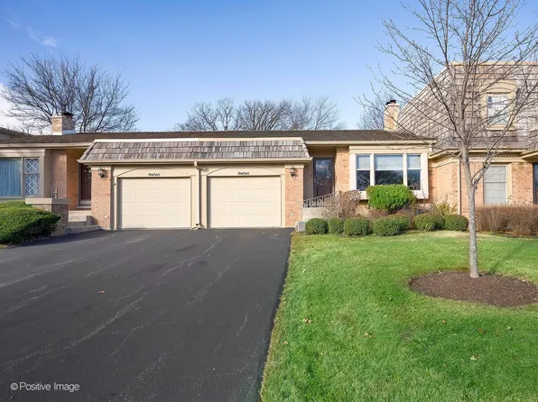 19W064 Avenue Normandy S, Oak Brook, IL 60523