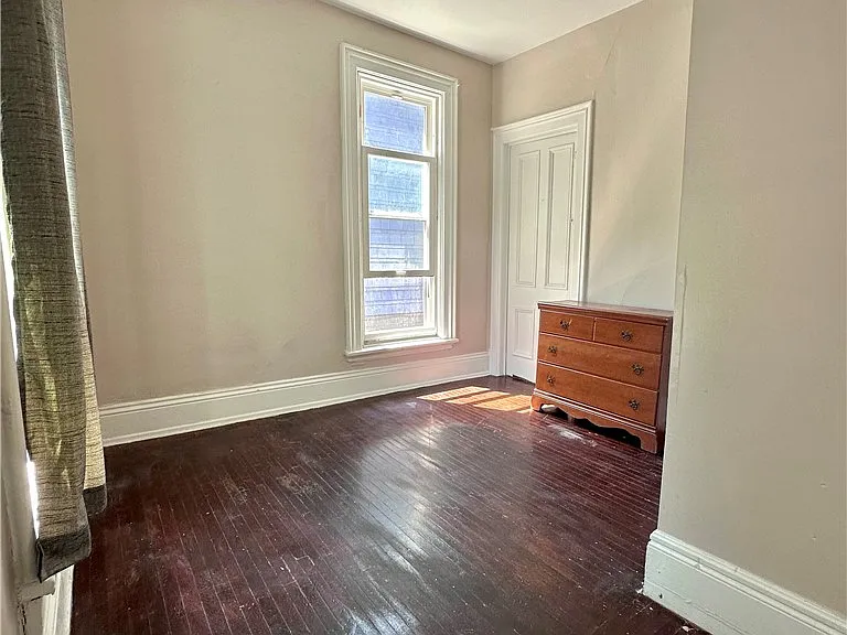 912 Lafayette Ave — Photo 11