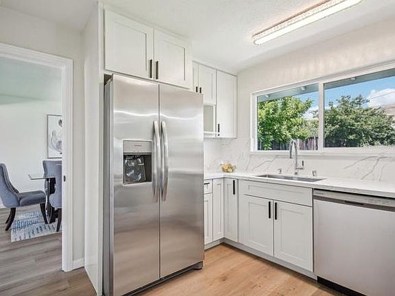 3rd image of 48344 Conifer St #1