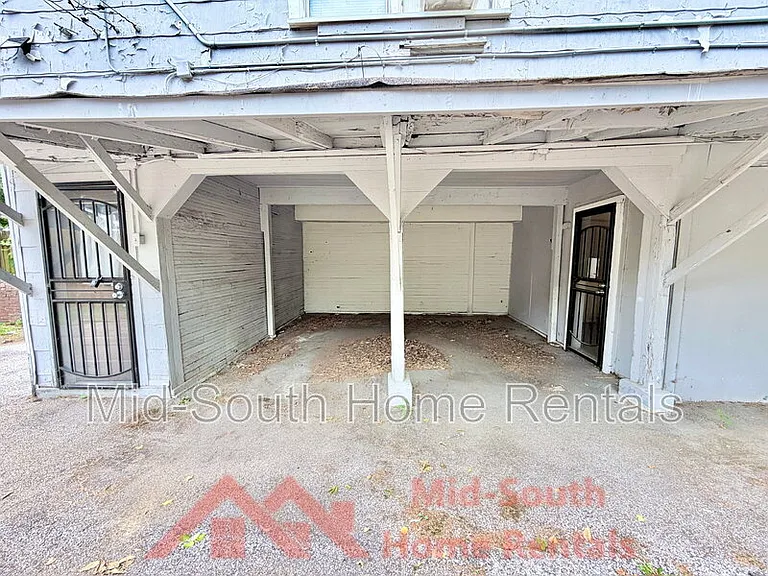 1515 Madison Ave #5 — Photo 10