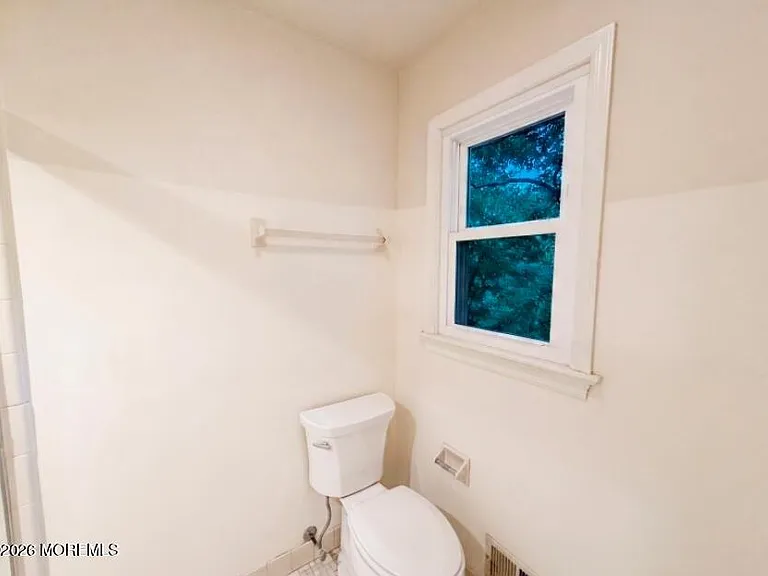 104 Wexford Way — Photo 14