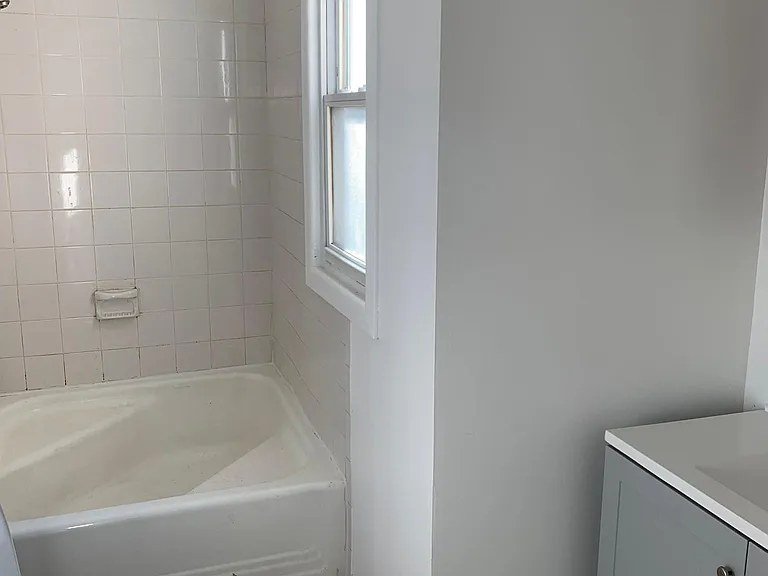 23123 Stauber Ave — Photo 3