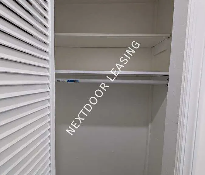 204 Duncan Ave #1M — Photo 5
