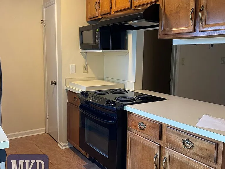 3377 Kelly Ln — Photo 4