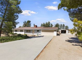 15980 Mandan Rd, Apple Valley, CA 92307
