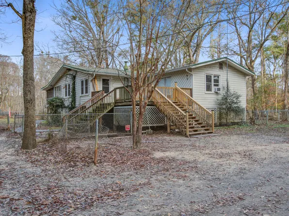 93 Deepwater Ave, Round O, SC 29474