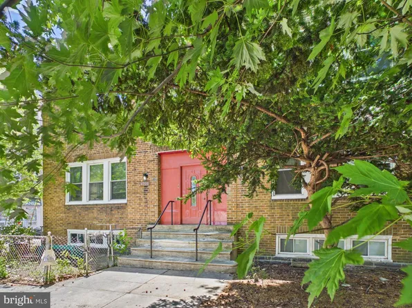 4700-4702 Cedar Ave, Philadelphia, PA 19143