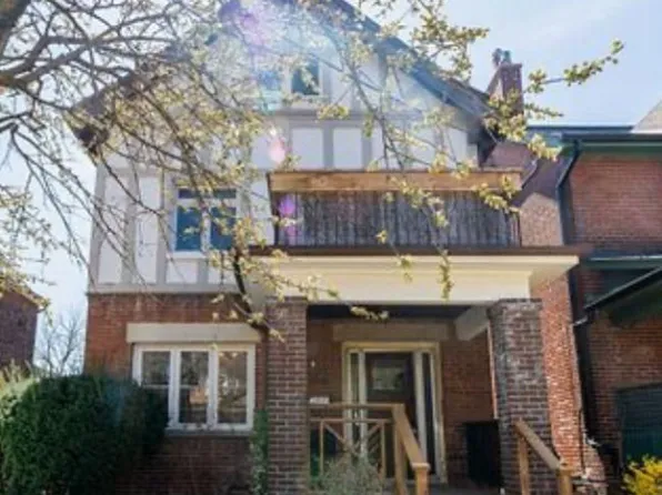 89 Ellsworth Ave, Toronto, ON M6G 2K4