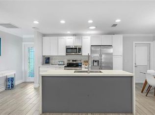 683 102nd Ave N, Naples, FL 34108