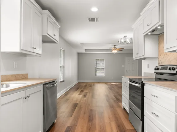 347 Marie St, Sunset, LA 70584