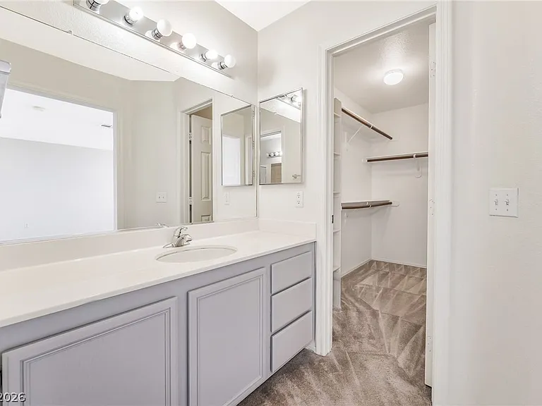 9888 Sparrow Ridge Ave — Photo 35