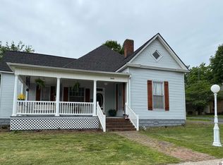 203 W 13th St, Benton, KY 42025