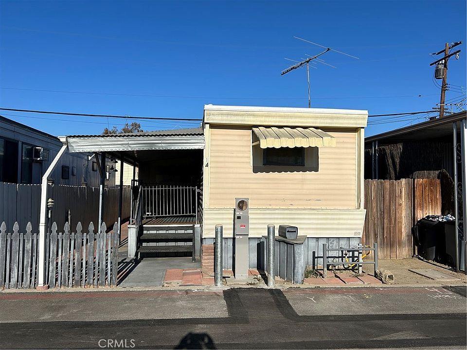 1st image of 9113 Rosecrans Ave Spc 14