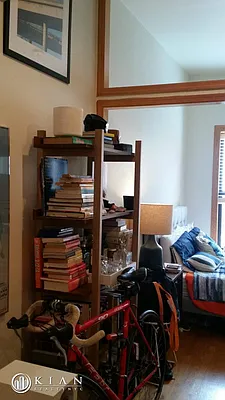 Rented by Kian Realty | media 11