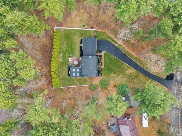 89 Haggetts Pond Rd, Andover, MA 01810