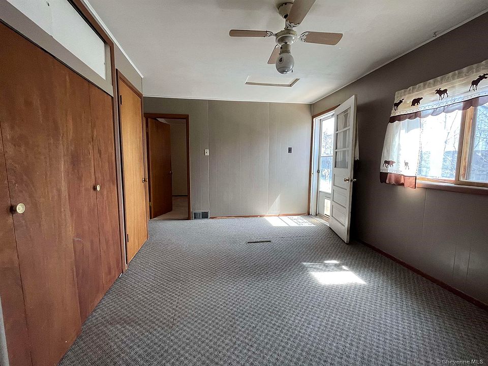315 & 319 N Warren Ave, Glendo, WY 82213 Zillow