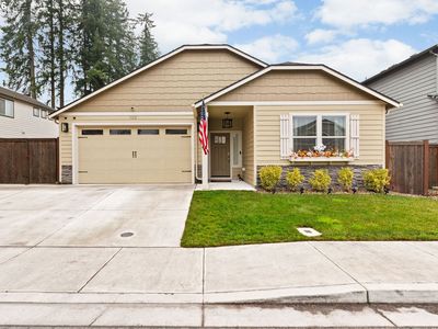 760 S 52nd St, Springfield, OR, 97478