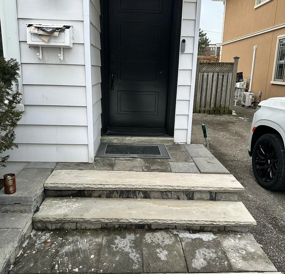 6 bed, $1,100 — Photo 3