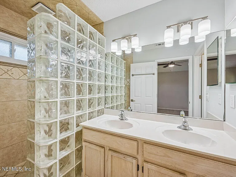 3447 Heron Dr N — Photo 24