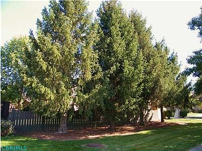4th image of 786 Waterton Dr