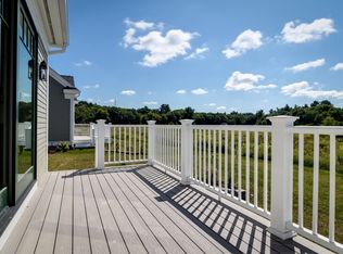 4 Adams Ln UNIT 4, Sherborn, MA 01770