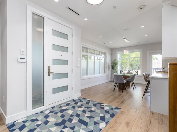 4 bedroom rental in Vancouver — photo 6