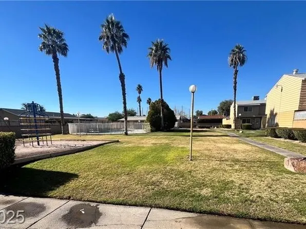 592 Sea Shell Ln, Las Vegas, NV 89110