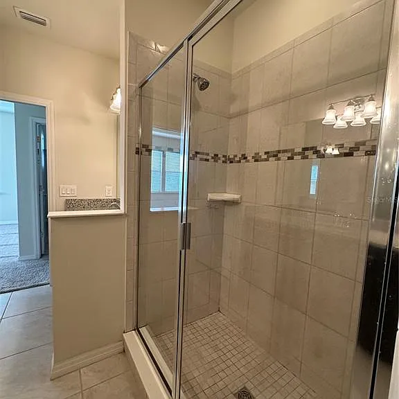 527 Piazza Point — Photo 34