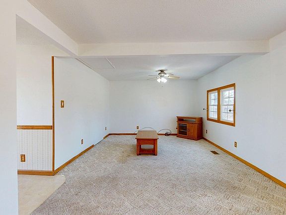 2nd image of 6608 Monsees Dr