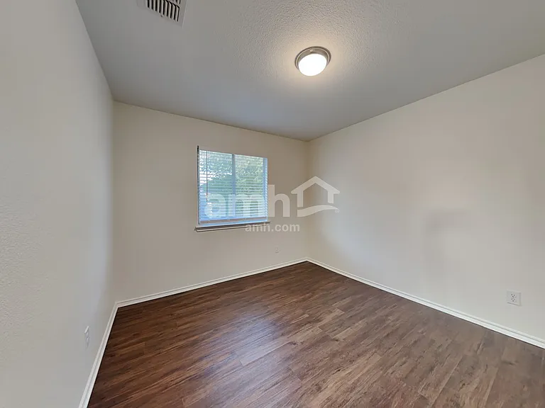10815 Canter Spur — Photo 18