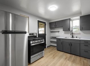 1020 2nd St, Mc Kees Rocks, PA 15136