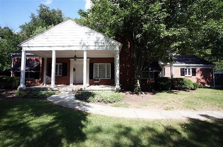 1st image of 680 Far Hills Ave