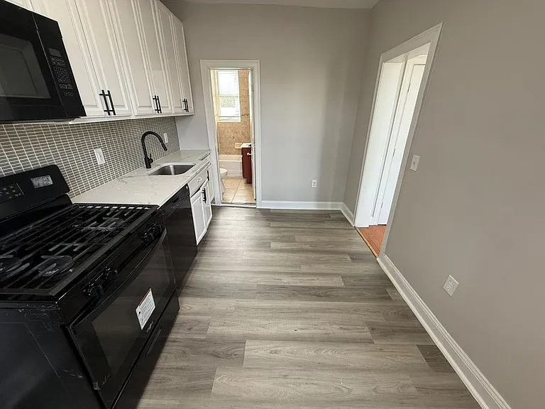 6310 Broadway #43E — Photo 2