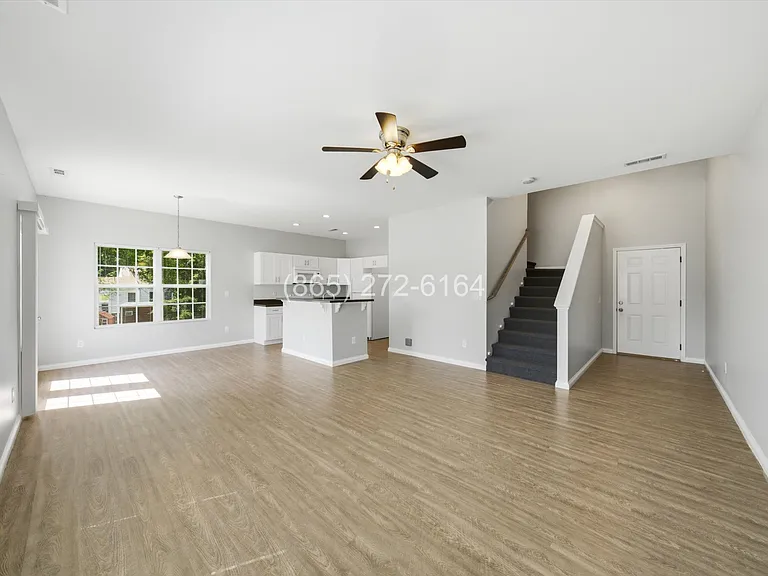 4807 Fennel Rd NE — Photo 5