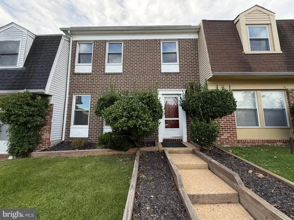 706 Kaplan Ct, Landover, MD 20785