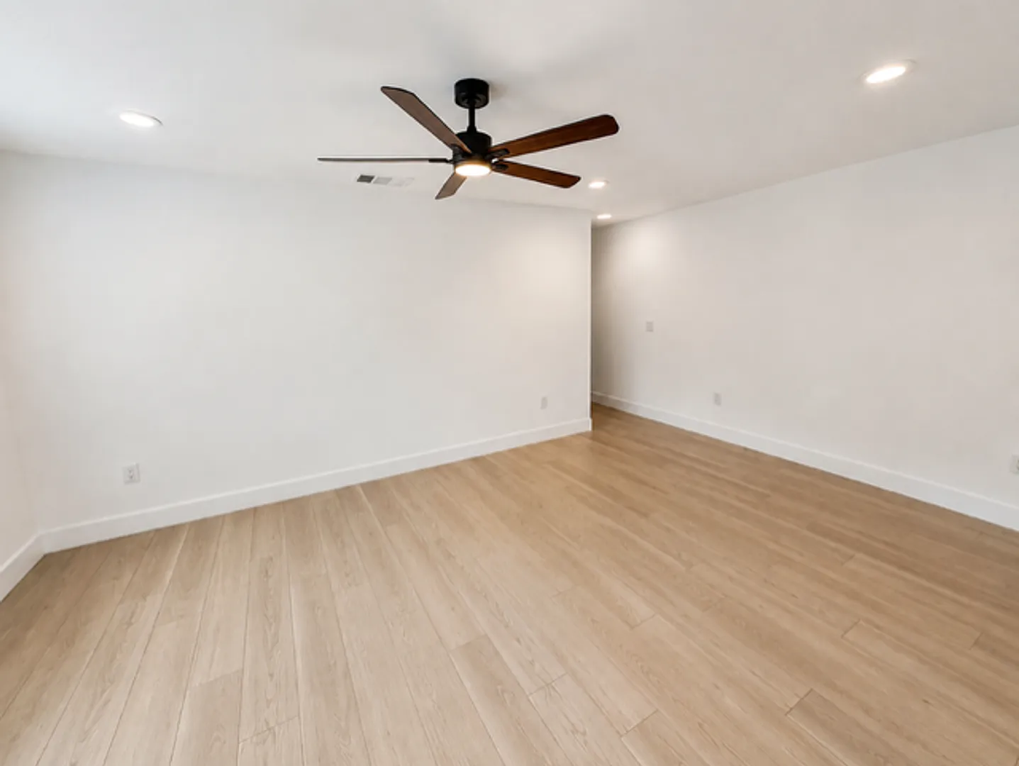7218-7220 Oconee Ct — Photo 4