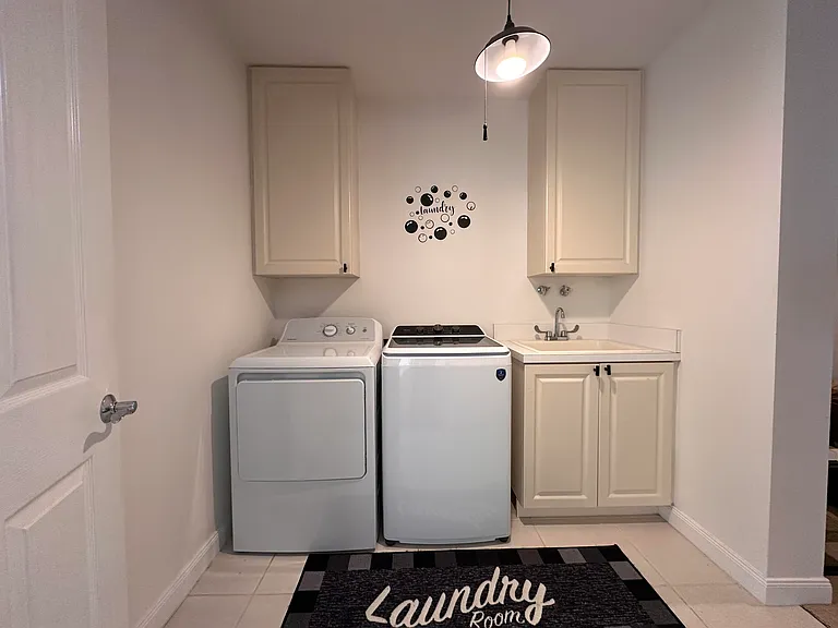 21 Harbour Isle Dr W #105 — Photo 9