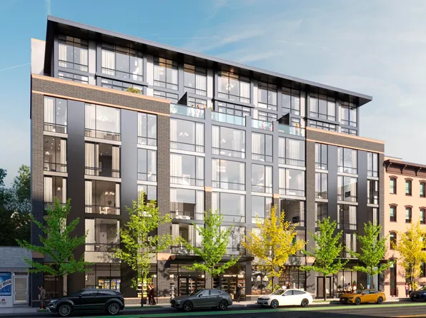 139 Christopher Columbus Drive image 29 of 33