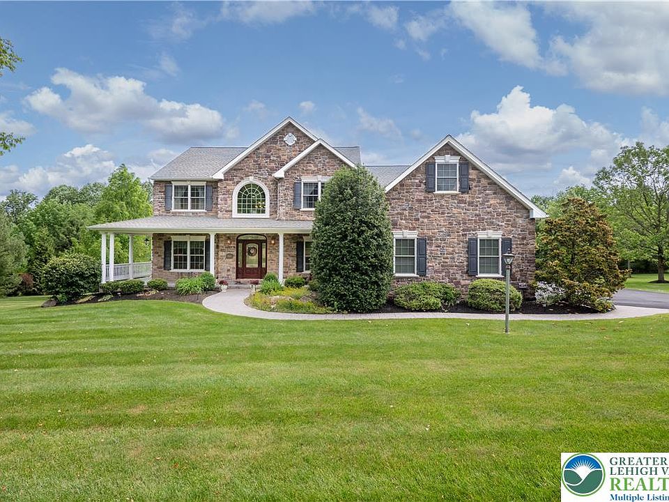 1st image of 7447 Bell Gate Rd