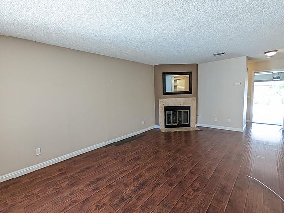 2nd image of 5438 Chippewa Ct