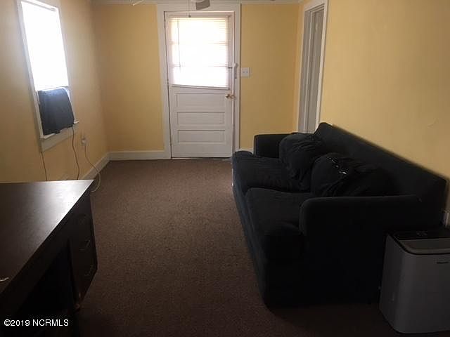 2nd image of 3004 Market St #3004A