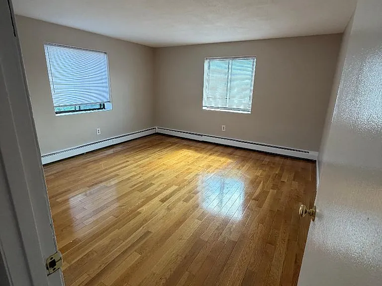 274 Washington Street — Photo 1