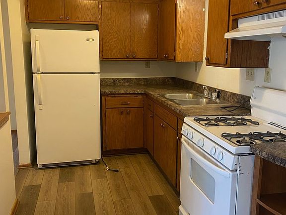 5th image of 3778 S 84th St APT 9