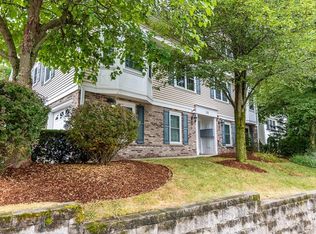 24 Wall St APT C, Canton, MA 02021