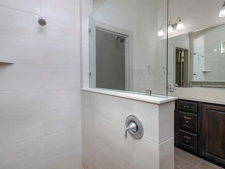 6337 Saddlebrook — Photo 22