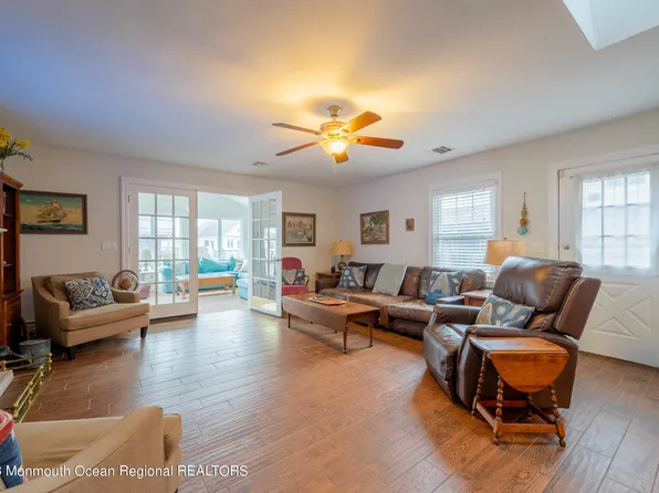 11 W Pampano Drive, Brick, NJ 08723