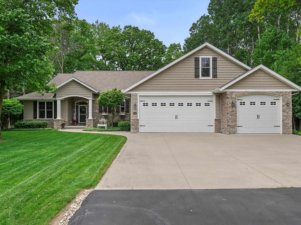 1st image of 865 Terra Cotta Dr