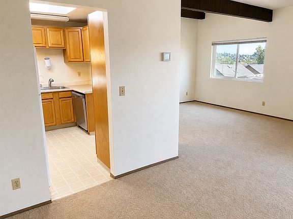 4th image of 1416 NW 63rd St #3A